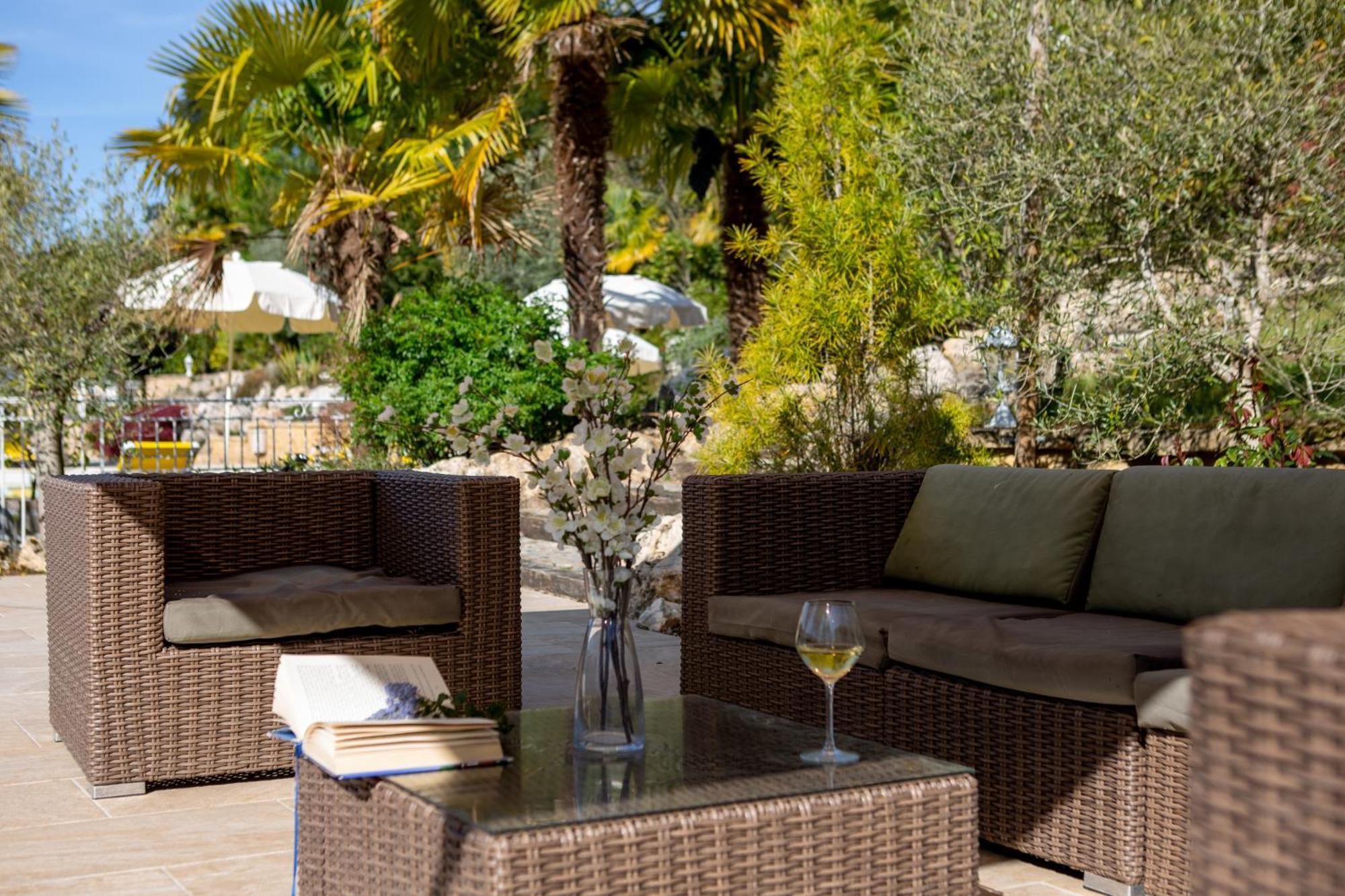 Les Magnolias Holiday Homes Lalinde Bagian luar foto