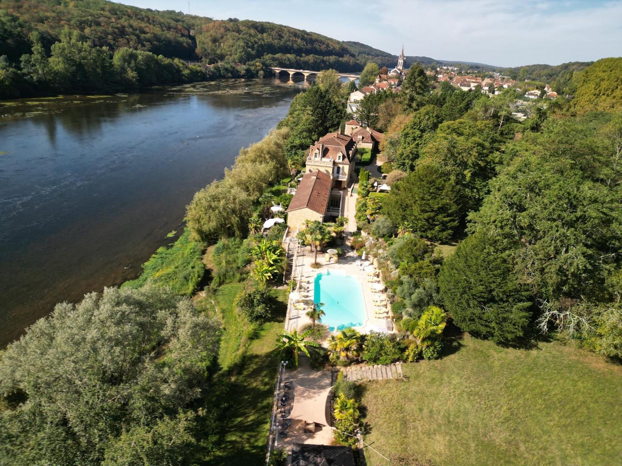 Les Magnolias Holiday Homes Lalinde Bagian luar foto